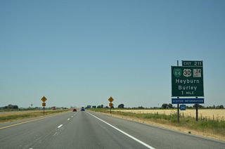 ID 24 angles southwest from Rupert to Exit 211, where U.S. 30 turns south alongside Business Loop I-84 to Heyburn and Burley.