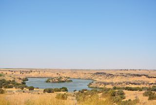 The freeway stays relatively close to the Snake River on their respectively southwesterly courses through Power county.