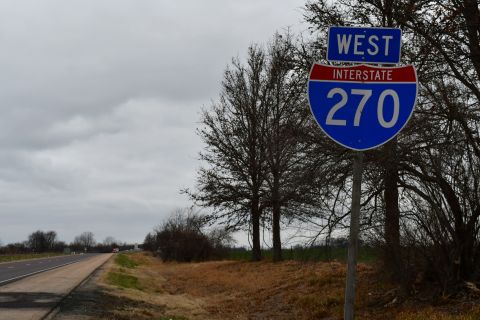The first shield for Interstate 270 westbound in Illinois