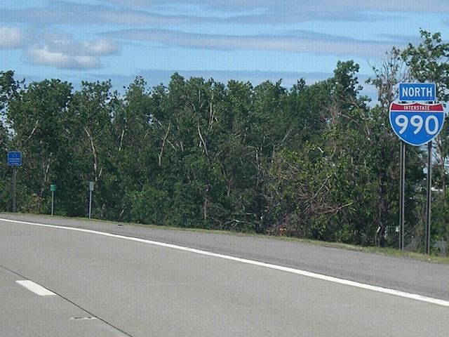 5-8264   • Highway Navigation. East Coast Roads - New York State Route 135 - Seaford-Oyster