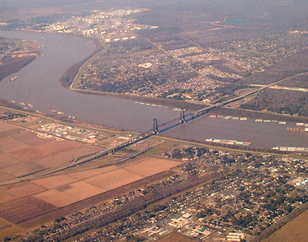I-310 - Hale Boggs Bridge aerial - 2002