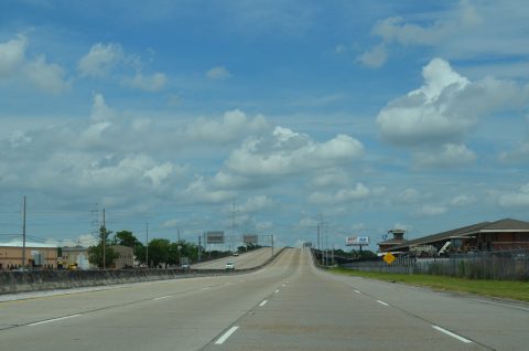 LA 3139 Earhart Expressway