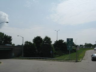 Staying on the rotary south, motorists next split with the on-ramp for Interstate 93-U.S. 1 & Route 3 south to Braintree, Cape Cod and Canton. These signs were replaced by 2013.