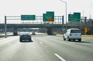Cabin John Parkway stems southeast from I-495 via a wye interchange at Exit 40. Designated as I-495X by MDOT, there are no interchanges along the parkway to its merge with Clara Barton Parkway. Access to Glen Echo is provided at Clara Barton Parkway via a u-turn ramp for MacArthur Boulevard near the Clara Barton House and MD 614 (Goldsboro Road).