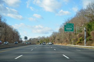 Continuing south, Interstate 495 bends westward around Cabin John to Carderock and a directional cloverleaf interchange (Exit  41) with Clara Barton Parkway. Access is only available to Clara Barton Parkway west to Cropley and Great Falls from the outer loop.