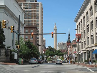 U.S. 40 (Franklin Street) westbound continues from Charles Street to Seton Hill and the former Interstate 170 freeway between Harlem Park and Franklin Square. U.S. 40 meets the north end of MD 295 (Paca Street) and north beginning of MD 129 in six blocks.
