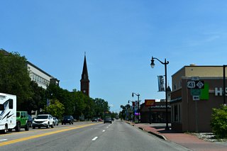 U.S. 41 (10th Avenue) turns north onto 10th Street in two blocks.