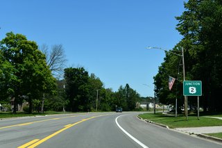 Curving east beyond 1st Street in Powers, U.S. 41 next meets U.S. 2.