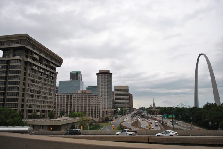 I-44 at I-64/US 40 - St. Louis, MO
