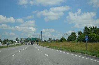 Interstate 435 reenters Kansas City ahead of the split diamond interchange (Exit 54) with Parvin Road, Worlds of Fun Drive and 48th Street.