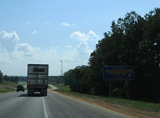 Mississippi welcome sign on I-59/20 west