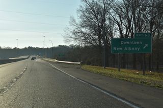The split diamond interchange at Exit 63 connects I-22/U.S. 78 with Carter Avenue and Central Avenue southwest of Downtown New Albany.