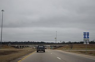MS 4/7 combine north ahead of the Marshall County seat of Holly Springs and I-22/U.S. 78 at Exit 30.