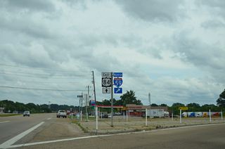 Interstate 59 continues northeast from U.S. 84 (Chantilly Street) 51.3 miles to overlap with I-20 east into Meridian.