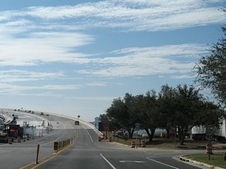 A right in right out (RIRO) intersection connects U.S. 90 (Bienville Boulevard) westbound with the access road leading to parallel Porter Avenue and the Biloxi Bay fishing pier.
