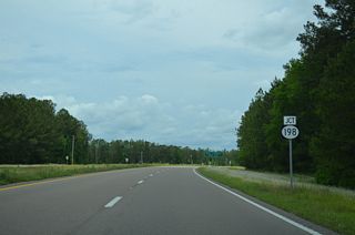 MS 198 returns to U.S. 98 west from Main Street across Lucedale.