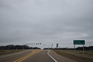 I-269 south from Getwell Road to I-69 south leads to Tunica while the bypass around Memphis north continues past Byhalia to Collierville, Tennessee.