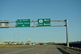 Interstate 15 continues south from Shelby to Great Falls, the capital city of Helena and I-90 at Butte.