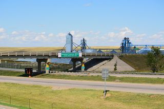 The north end of Interstate 15 leads into the port of entry for Canada.