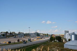 The Canadian Customs station at the north end of Interstate 15.