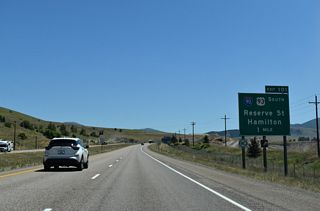 U.S. 93 separates with I-90/MT 200 east for Reserve Street south from Exit 101. Business Loop I-90 overlaps with U.S. 93 for 1.01 miles south to a folded diamond interchange at Broadway Street, where the route turns east along Old U.S. 10 to the Missoula city center.