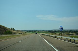 Interstate 94 straddles the bluffs rising east of the Yellowstone River on the ensuing stretch south.