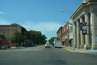 Main Street west at Sixth Street in Downtown Miles City.