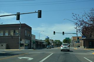 8th Street is a major collector angling southeast across the BNSF Railway to Montana Avenue at Stower Street.
