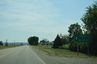 The unsigned leg of S-311 south from Hysham to Interstate 94 was formerly Business Spur I-94.