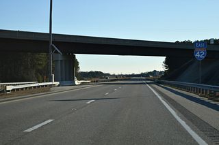 The first confirming marker for Interstate 42 east on the Goldsboro Bypass.