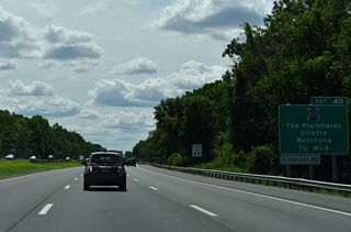 Meeting I-78 in one half mile is County Route 531 (Hillcrest Road) at a six-ramp parclo interchange (Exit 40).