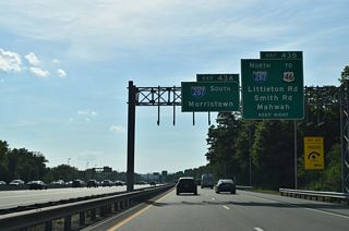Exit 43 B partitions into ramps for Interstate 287 north to Boonton and Mahwah and Littleton Road (CR 630) east to Smith Road and U.S. 46.