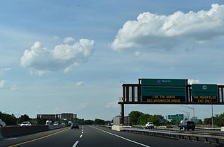 The unnumbered exit to U.S. 46 partitions for east to Palisades Park and Ridgefield (via U.S. 1/9 south) and west to Ridgefield Park and Hackensack. U.S. 46 travels just 75 miles overall between the New York state line on the George Washington Bridge and I-80 at Columbia along the Delaware River.