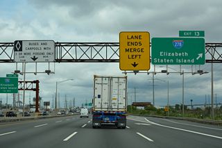 Interstate 278 loops through Brooklyn, Queens, and Bronx before returning to I-95 at the Bruckner Interchange with I-295, I-678 and Hutchinson River Parkway.