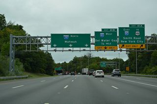 Exit 41 A parts ways with I-287 north for I-80 east and Smith Road. Exit 41 B follows as a loop ramp onto I-80 west to Dover, Wharton, Netcong and Stroudsburg, Pennsylvania.