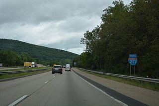 Removed in 2023, this reassurance marker preceded the U.S. 202 (Ramapo Valley Road) under crossing near Ramapo College of New Jersey.
