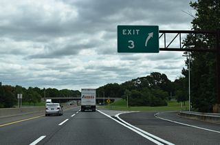 The Turnpike spans Black Horse Pike ahead of the trumpet interchange and access road to Route 168 at Exit 3.