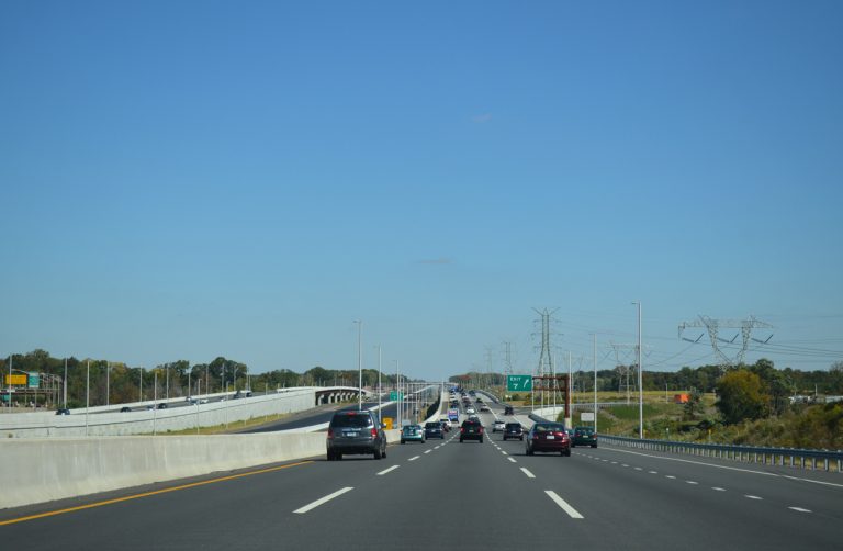 New Jersey Turnpike north at Exit 7