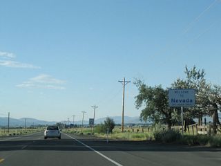 Leaving the Golden State, eastbound California State Route 88 transitions onto northbound Nevada State Route 88 south of Minden and southwest of Gardnerville in Douglas County. A welcome sign apepars, but no casinos are located here, which is something of an oddity, since many state routes that pass between California and Nevada have at least one casino located at the state line.