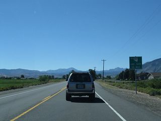 Southbound Nevada 88 approaches Mottsville Lane, which travels west to Nevada 207 (Kingsbury Grade) en route to South Lake Tahoe.