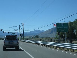 Nevada 207 (Kingsbury Grade) is a winding route that leads from the Carson Valley west to South Lake Tahoe, joining U.S. 50 in Stateline.