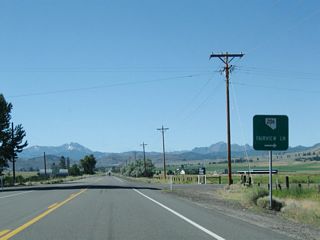Southbound Nevada 88 meets Nevada 206/Fairview Lane at this intersection.