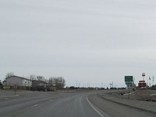 The next intersection along U.S. 95 south in Tonopah is with Logan Field Road west and Howerton Hill east.