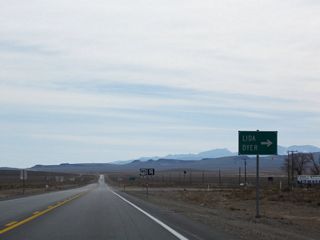 Forming a multi state highway with California State Route 266 to Oasis, SR 266 (Lida Road) travels west across the Lido Valley to Lida and the Palmetto Mountains. North from Oasis, SR 266 becomes Nevada State Route 264 ahead of Dyer.