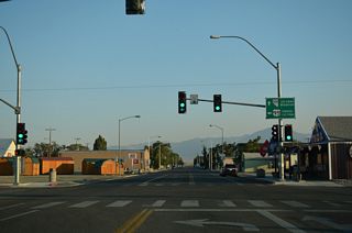 SR 359 travels 33.33 miles south from U.S. 95 in Hawthorne to the California state line. SR 167 extends west from there across Mono Valley to U.S. 395 between Lee Vining and Bridgeport.