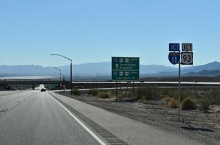 SR 173 proceeds south from Silverline Road into the parclo interchange (Exit 14) with I-11/U.S. 93-95.