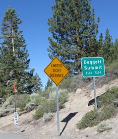 Milepost 3.20 for SR 207 is posted at Kingsbury Grade and Tramway Drive.