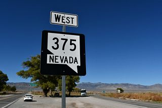 SR 375 (Extraterrestrial Highway) branches west from SR 318 at a wye intersection. The first confirming marker stands at the Crystal Springs Rest Area adjacent to SR 318. 