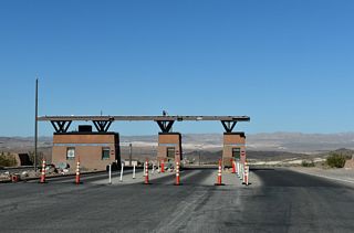 Lake Mead Parkway east at the Lake Mead National Recreation Area pay station.