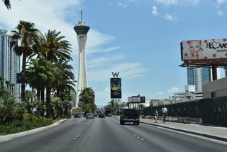 Traffic lights were added at Sky Las Vegas Drive and Avenue Fontainebleau by 2024.
